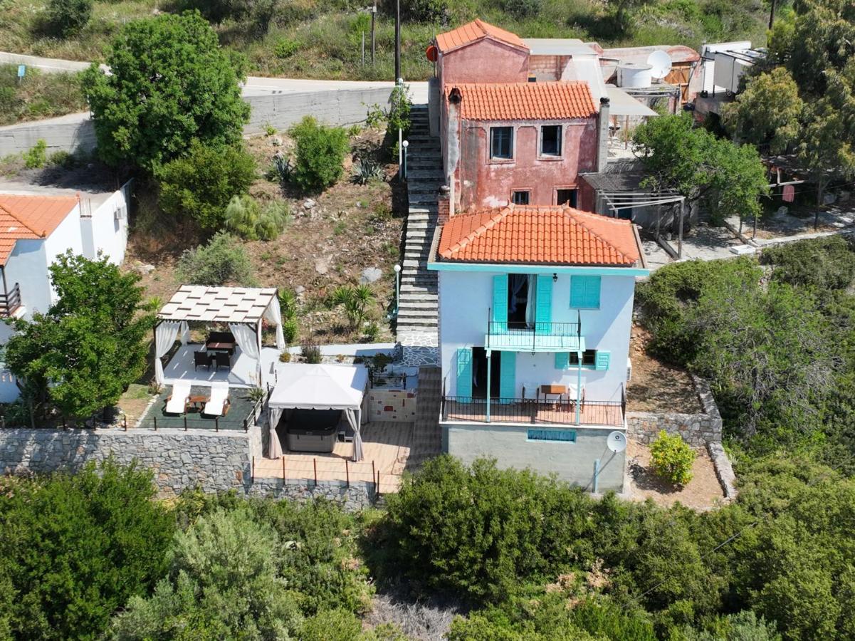 Iordanis House- Traditional House In Old Alonnisos Екстериор снимка